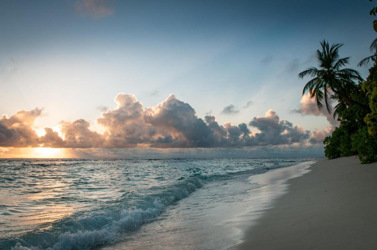 Brickwood Rasdhoo- Beach Front 外观 照片