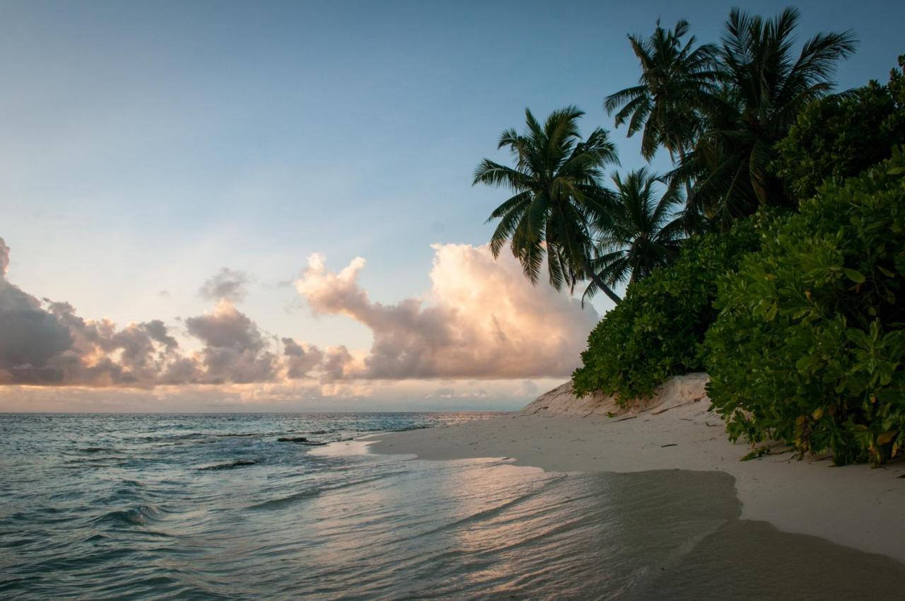 Brickwood Rasdhoo- Beach Front 外观 照片